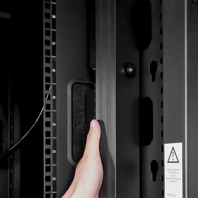 SFPS 7.36kW Single-Phase 32A/230V Monitored Rack PDU, 36 x C13 & 6 x C19 Outlets, IEC 309 32A 2P+E Plug, 10ft Cord, 0U Vertical SFPS