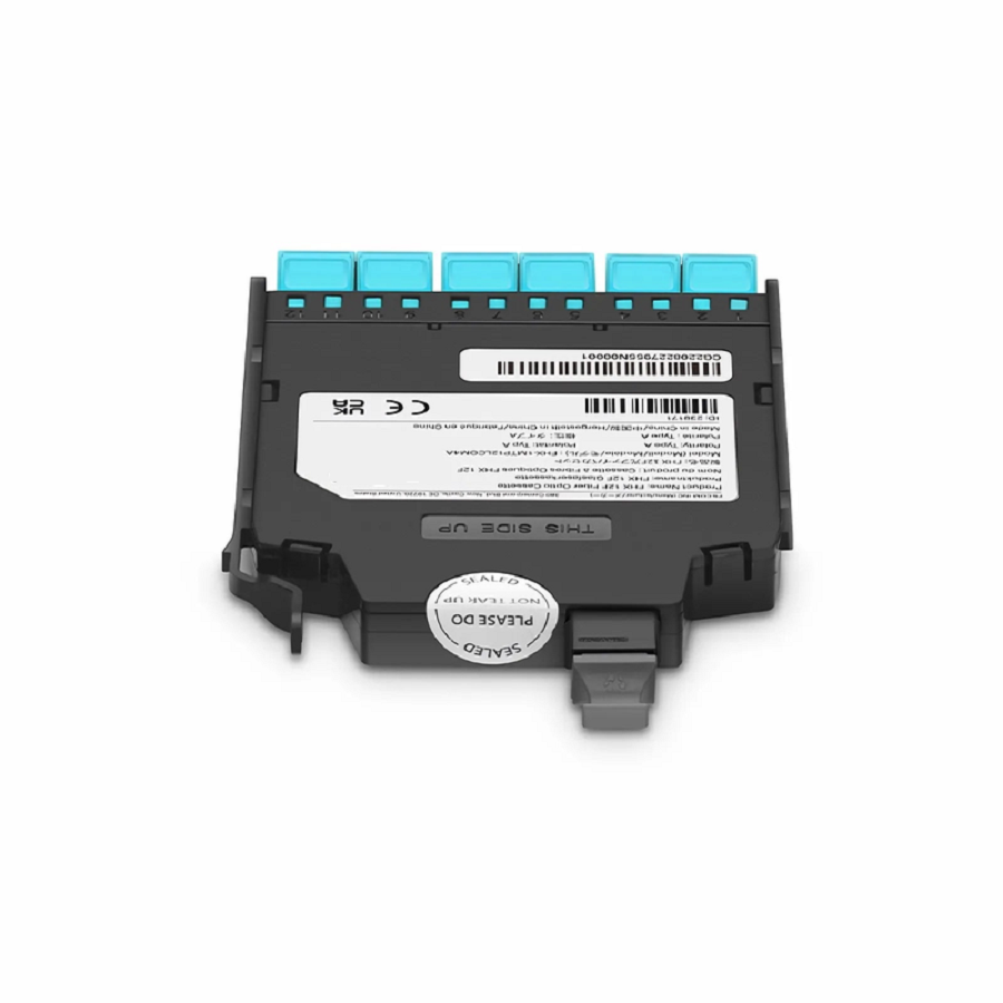 SFPS FHXA MTP®-LC Cassette, OM4 Multimode, Type A, 12 Fibers, MTP®-12 (Male) to 6 x Shuttered LC Duplex (Aqua), 0.35dB Max. SFPS